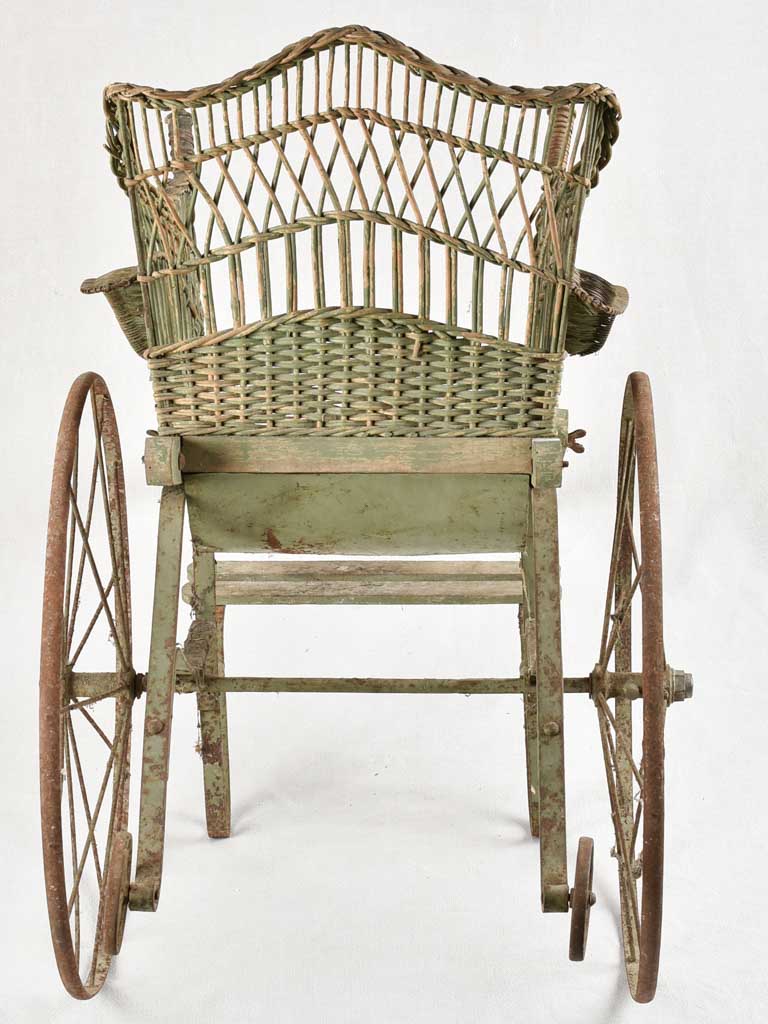 Antique wicker children's chariot (pulled by dogs) - 19th century