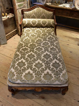 18th century Aixoise chaise longue