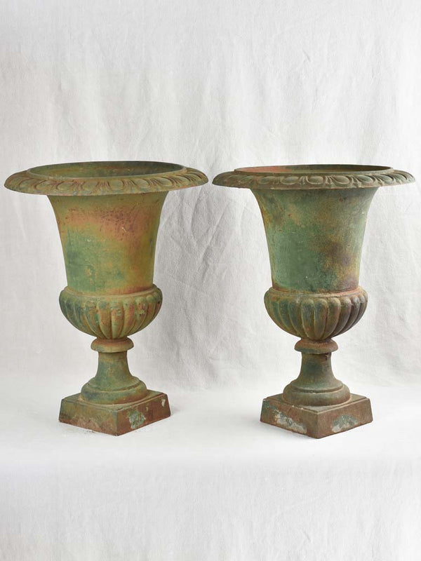 Large pair of cast iron Medici urns - 19th century 24"