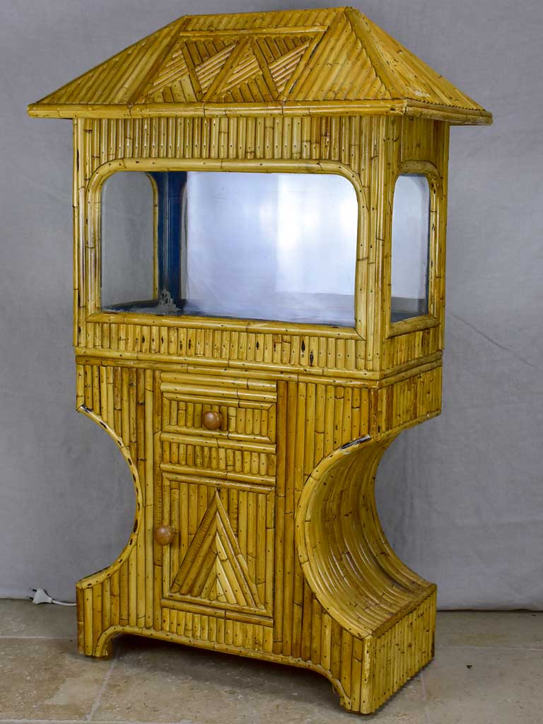 Unusual blue-painted bamboo fish tank