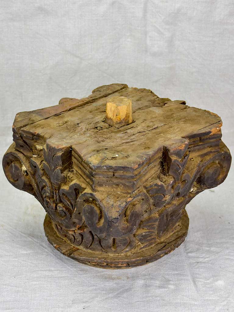 Antique salvaged column capital