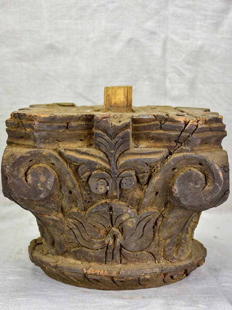 Antique salvaged column capital