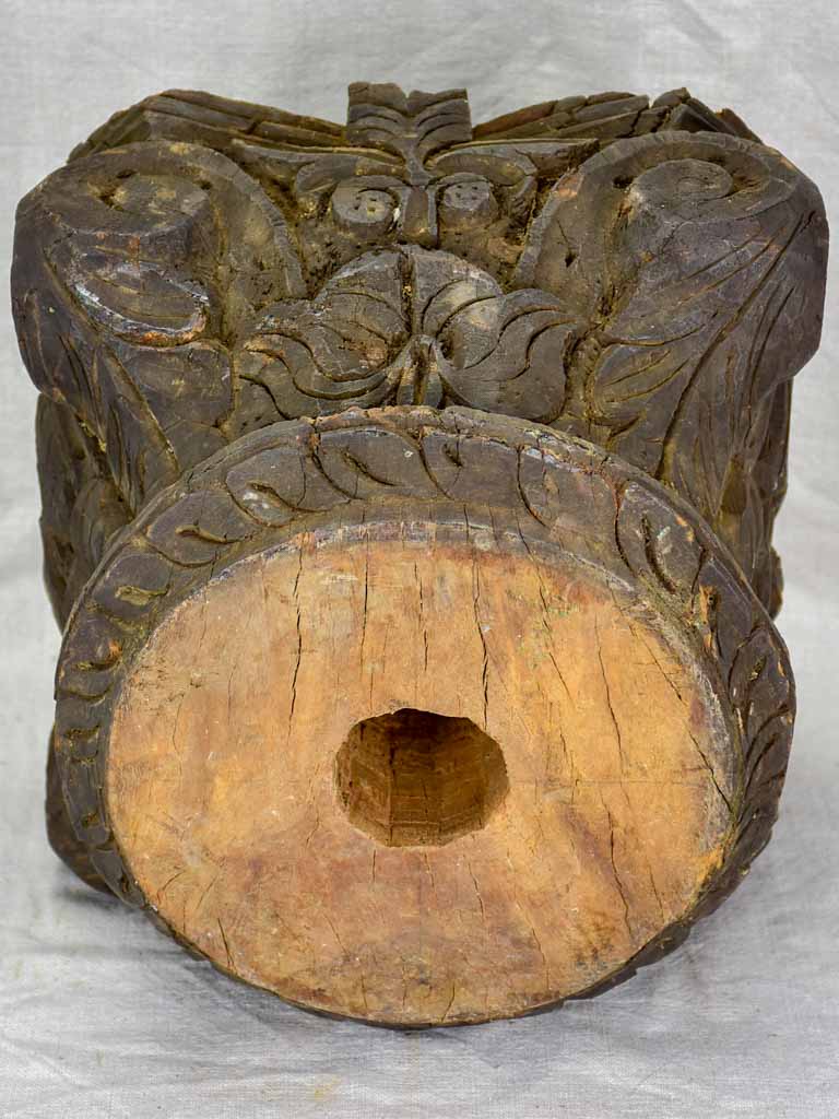Antique salvaged column capital