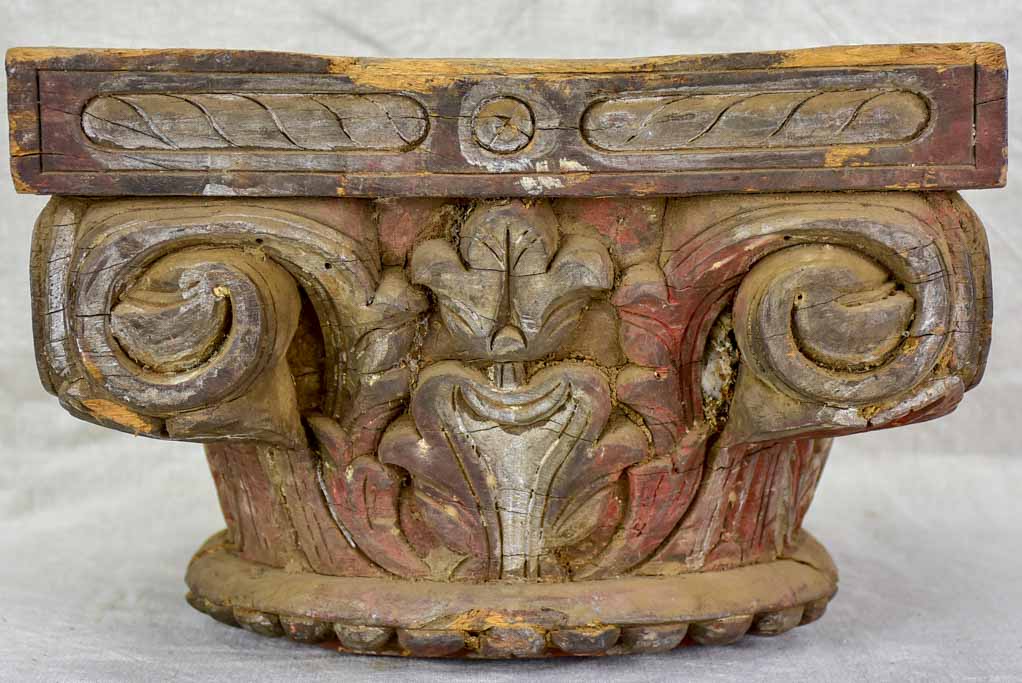 Antique salvaged column capital