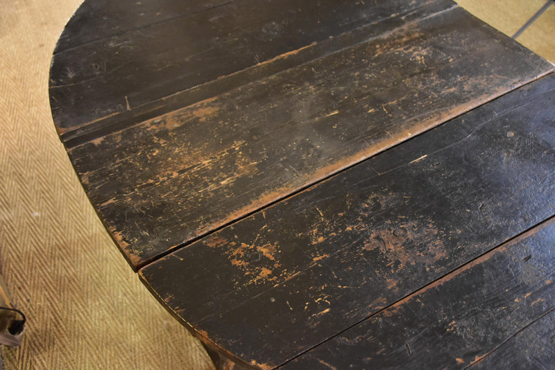 Black drop leaf table Louis XIV