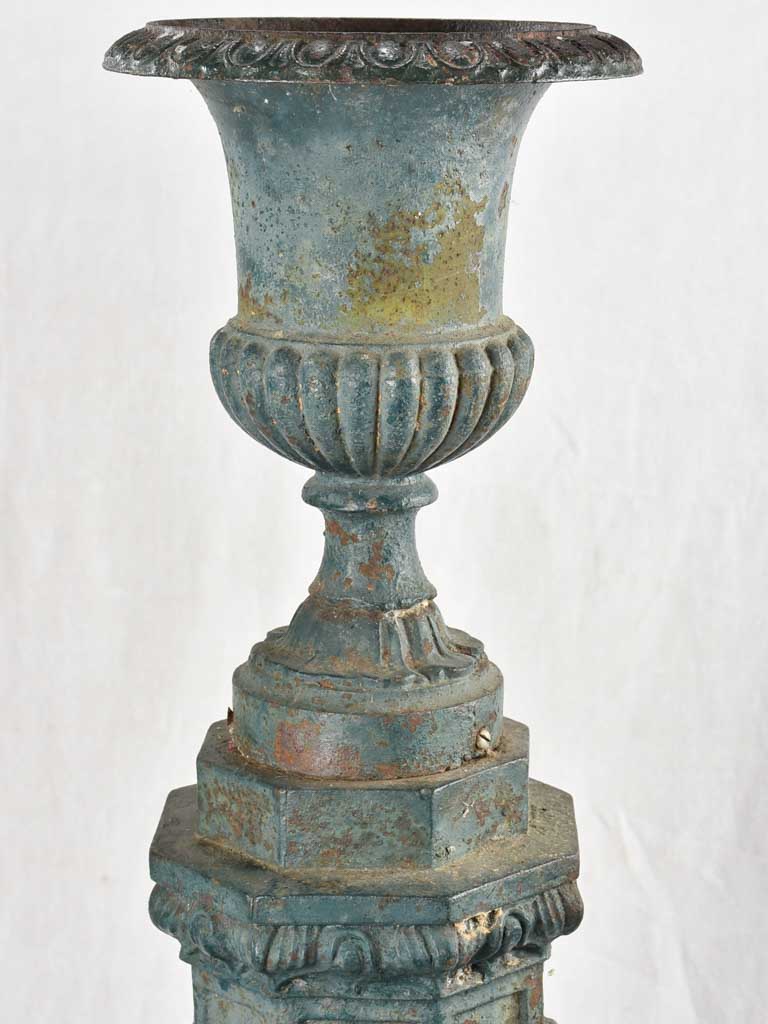 Vintage Medici Urn with Patina Finish