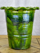 RESERVED Large vintage florist vase with rippled neck and green glaze - Ravel