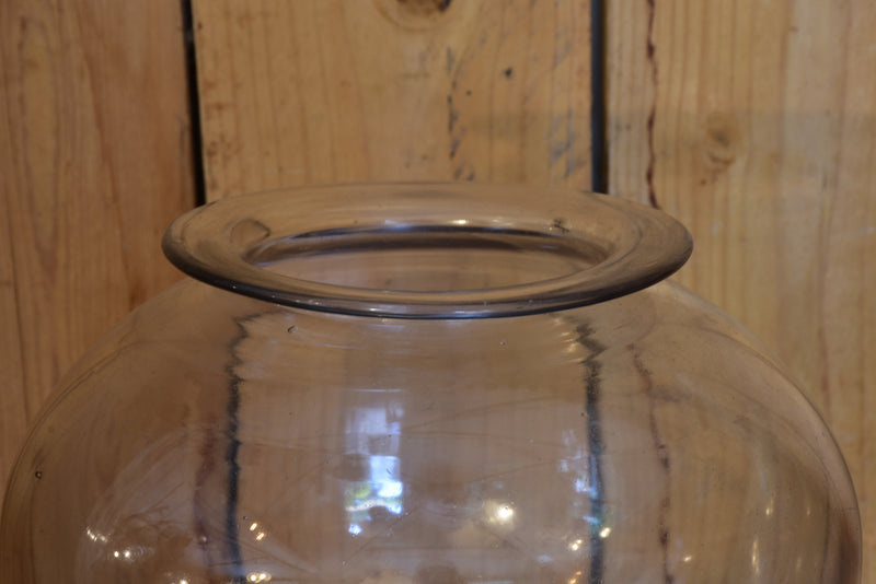 Apothecary glass jar ("˜Sangsue' ) 19th-century