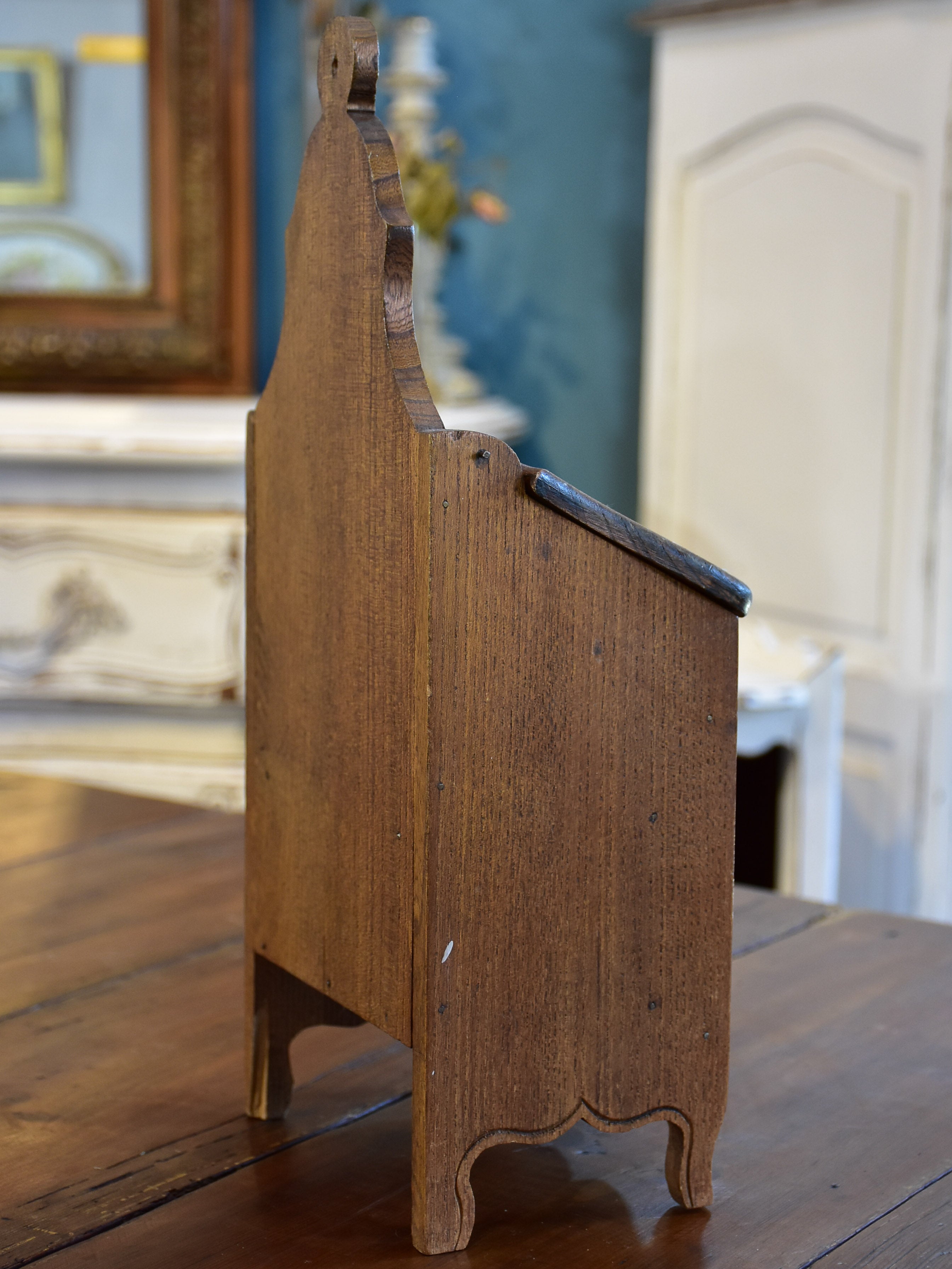 Provençal salt cellar and match box