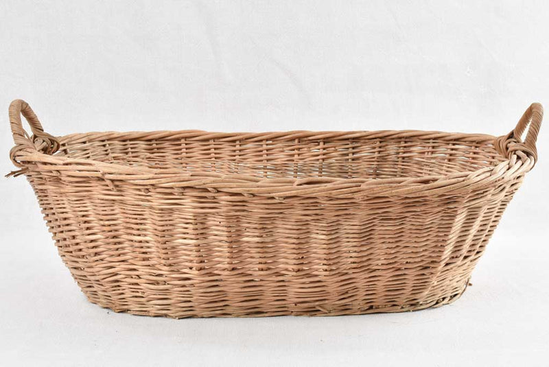 French wicker laundry basket 26" Chez Pluie