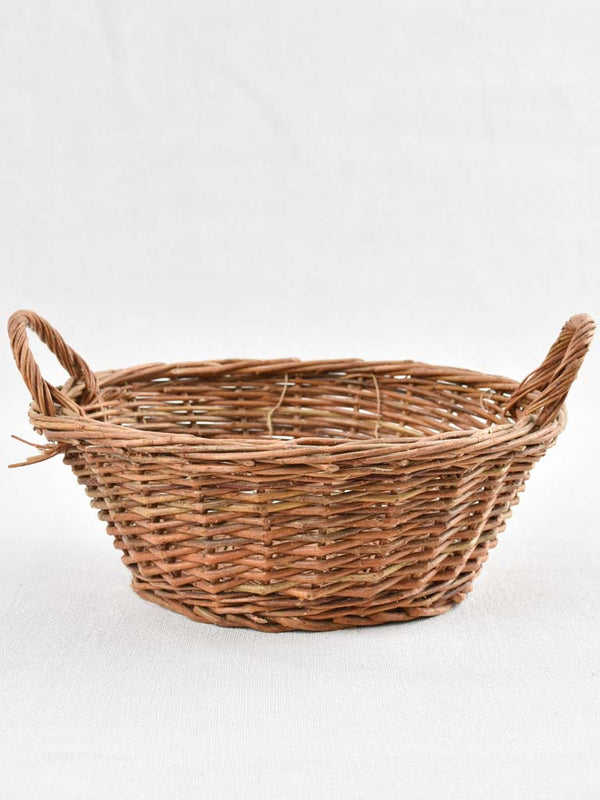Small French wicker basket 10¾"