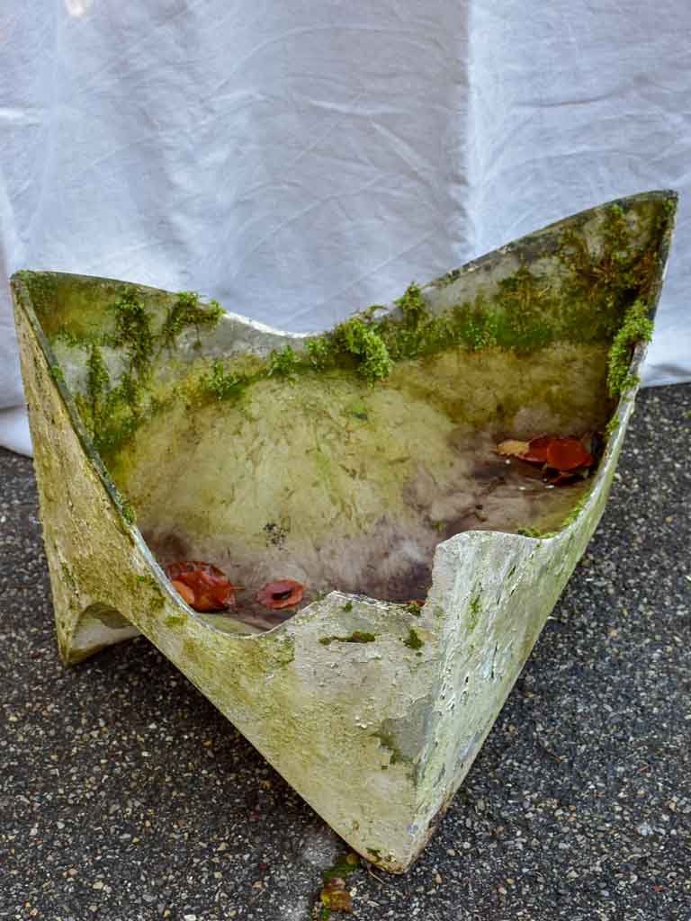 Pair of Willy Guhl triangular garden planters