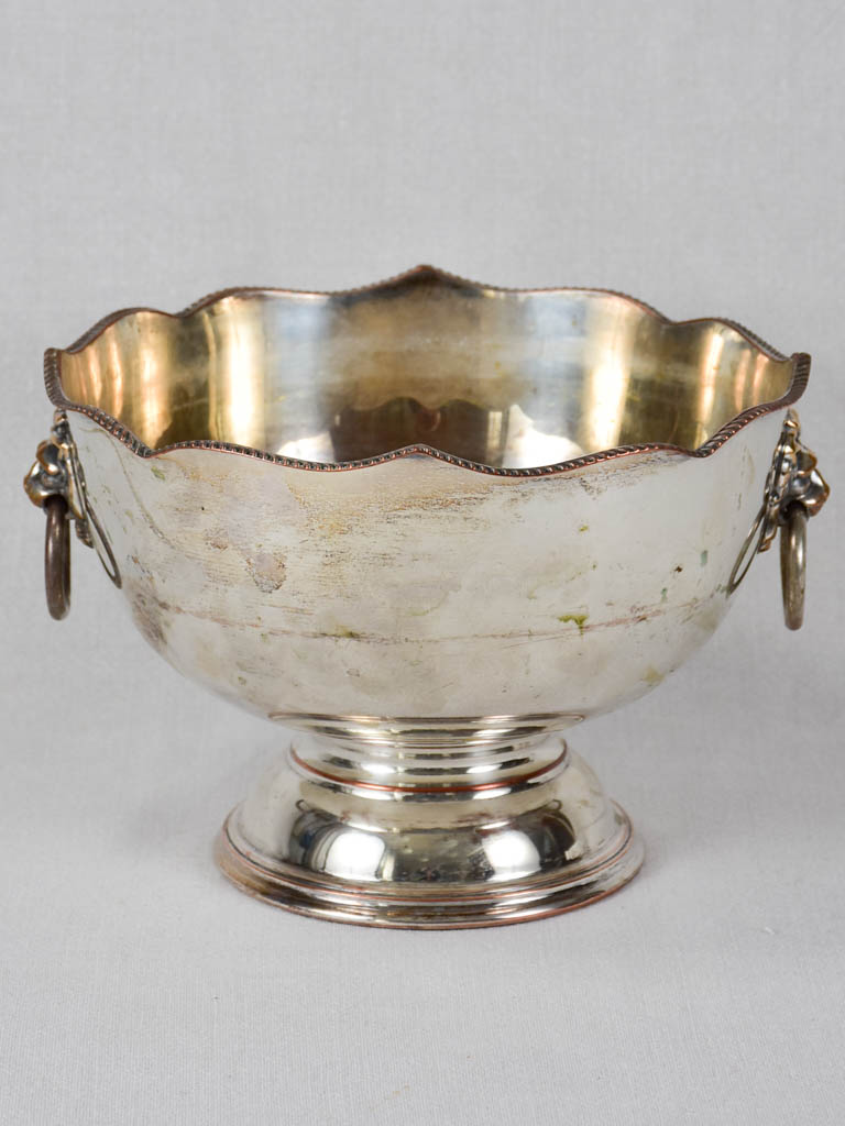 Ice bucket / glass chiller from the early 20th century with lion's head handles 10¼" diameter