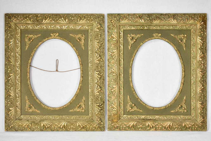 Antique Oval-shaped Napoleon III frames