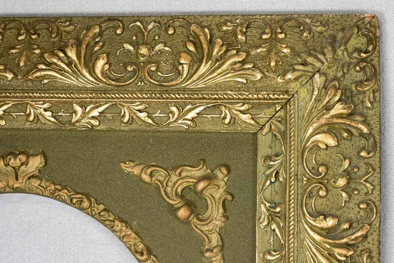 Gilded foliage design Napoleon III frames