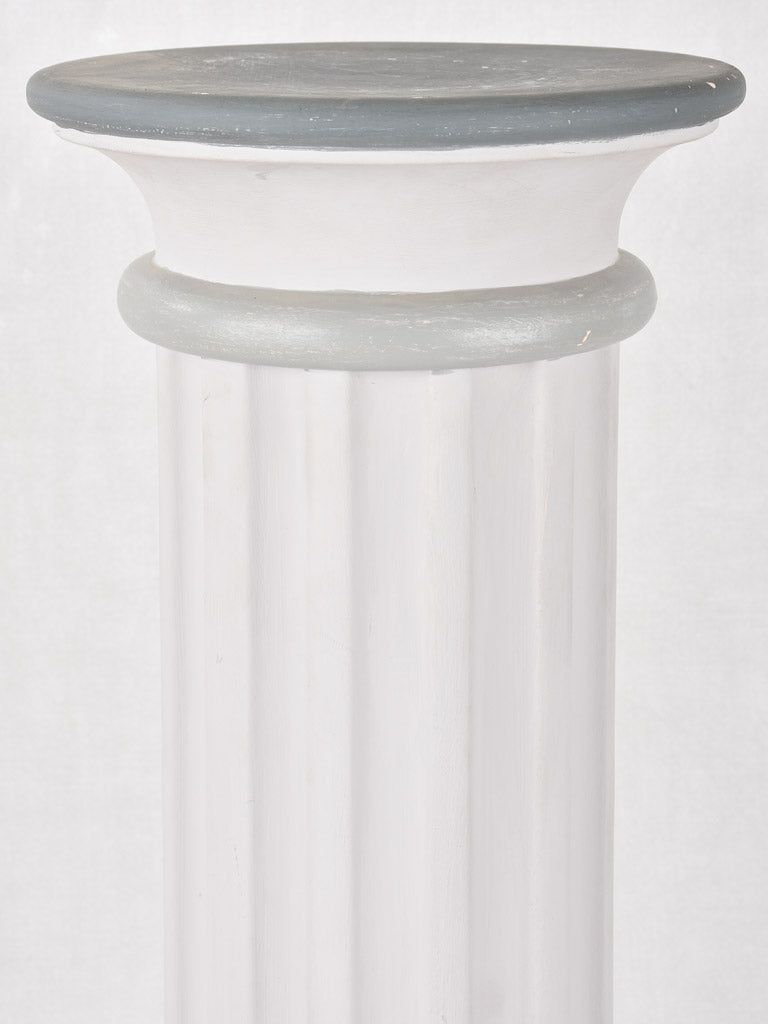 Ticks-nothing-off product with Medici urn