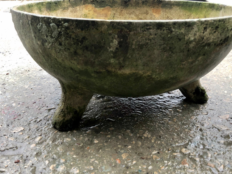 Pair of cup shaped Willy Guhl planters