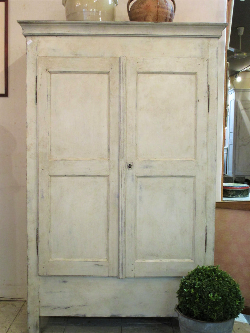 19th century armoire from Ardeche