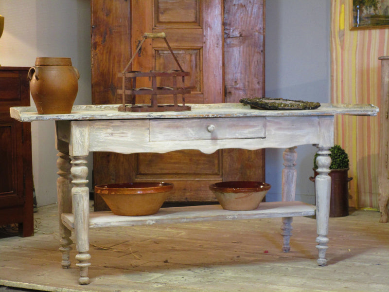 Antique french table