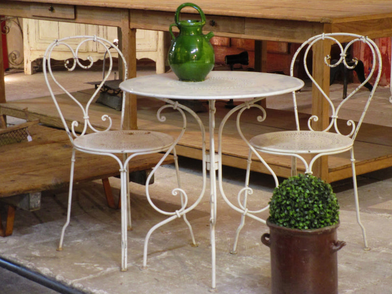 Vintage French outdoor table - white