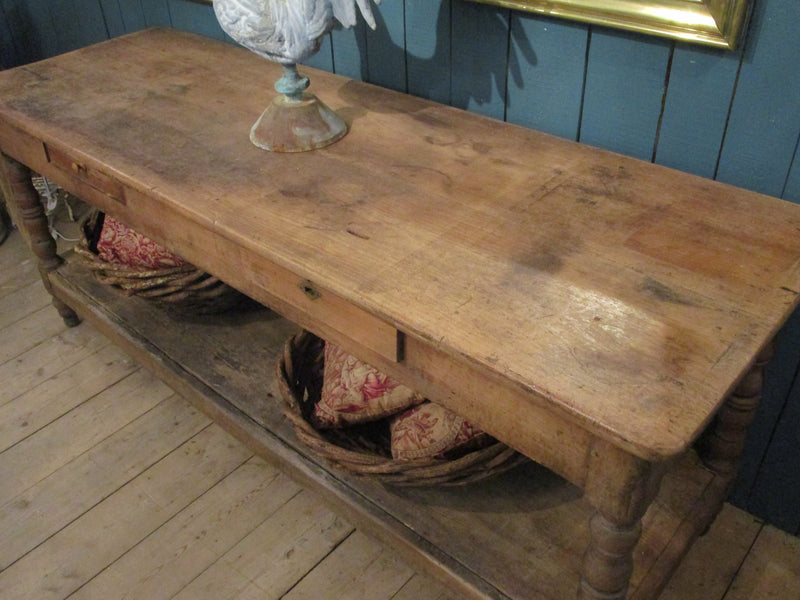 top of fabric boutique table with cashier slot