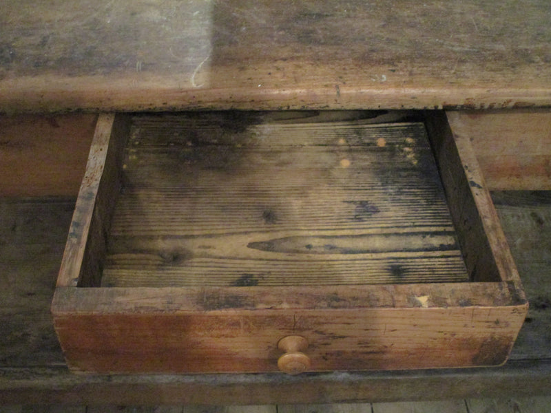 drawer detail - 19th century draper boutique farmhouse table