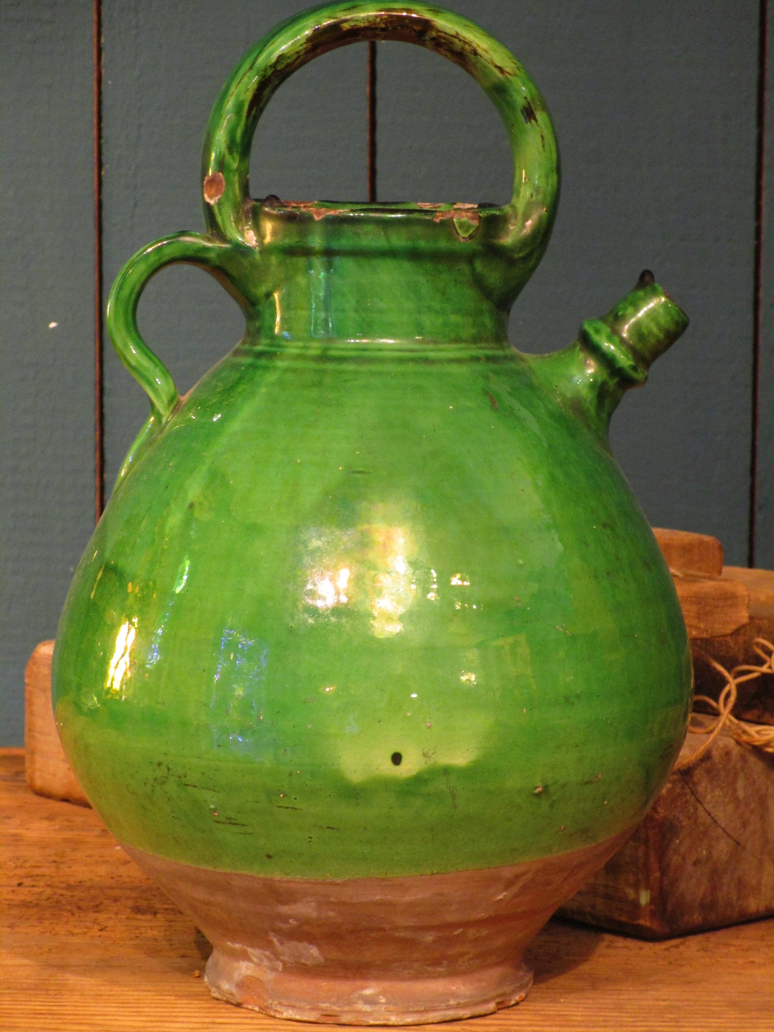 Green jug from Marseille