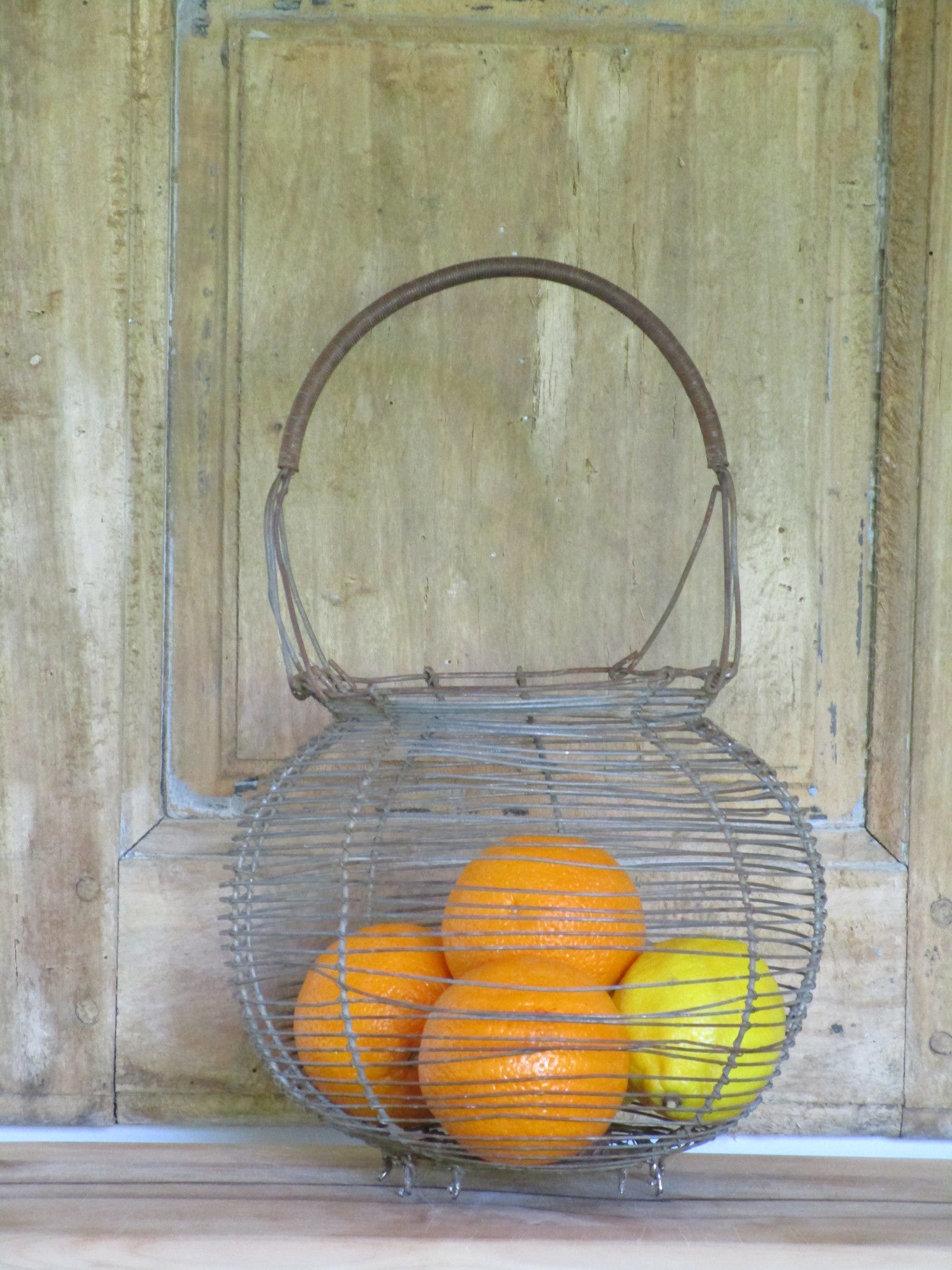 French wire basket