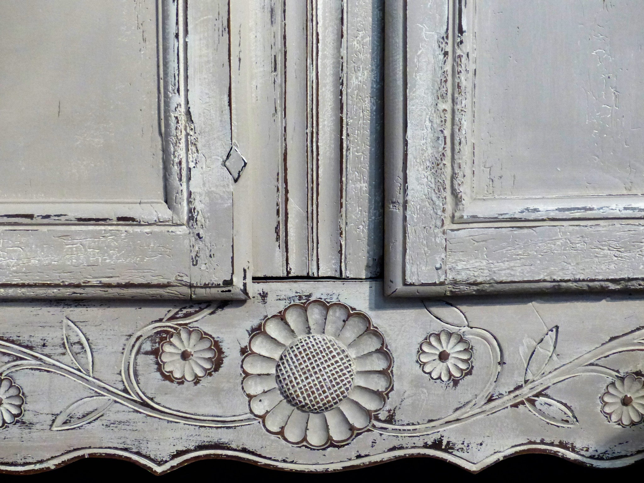 Louis XV armoire with white patina