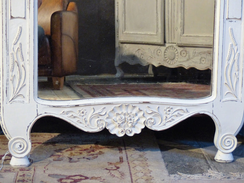 Louis XV mirror with white patina
