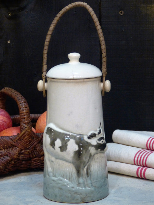 French barbotine pot a lait