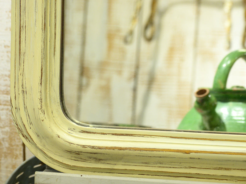 Late 19th century mirror with rounded corners