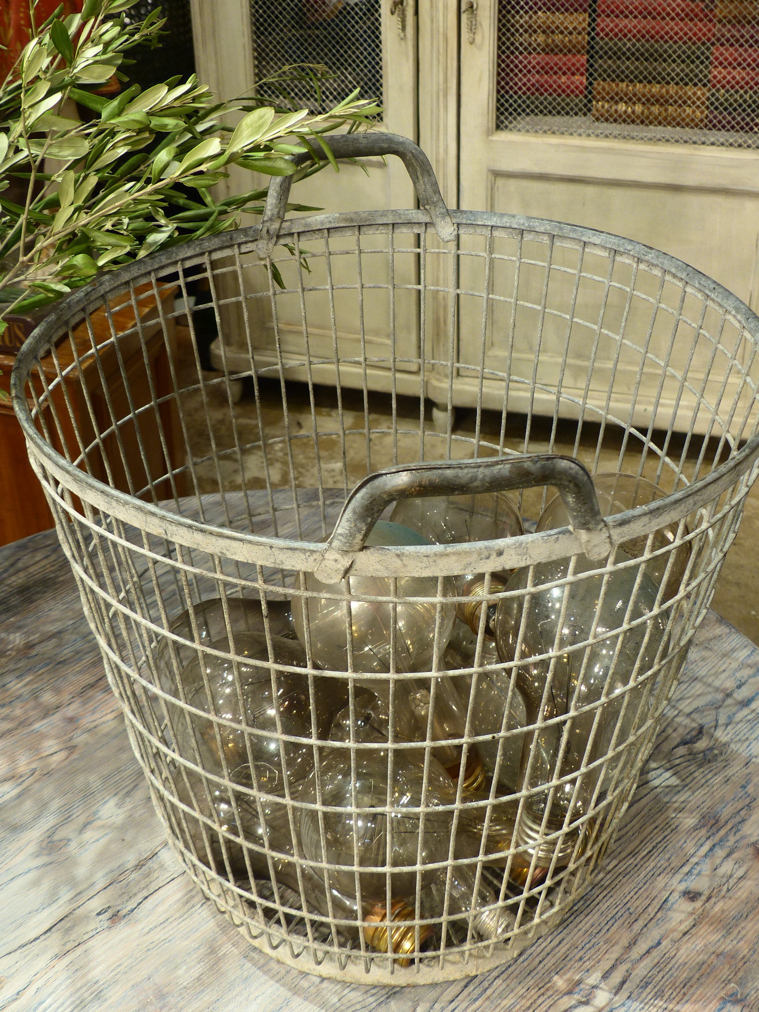 Large French seafood basket
