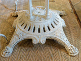 Round French garden table with 4 chairs – 1920’s