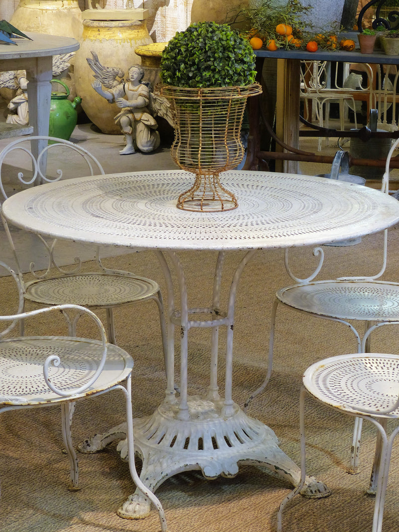 Round French garden table with 4 chairs - 1920's