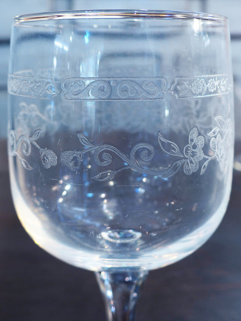 Set of 12 French red wine glasses – 1930’s