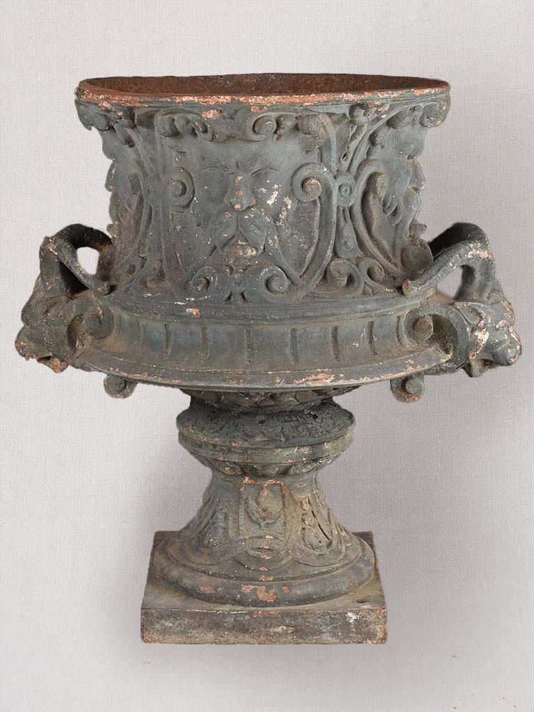 Medici urn, castiron, 19thcentury with chimera Chez Pluie