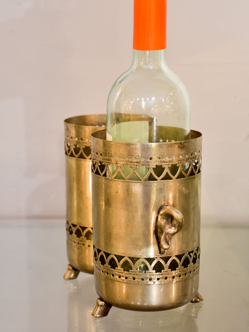 Twin wine bottle stand with wild boar